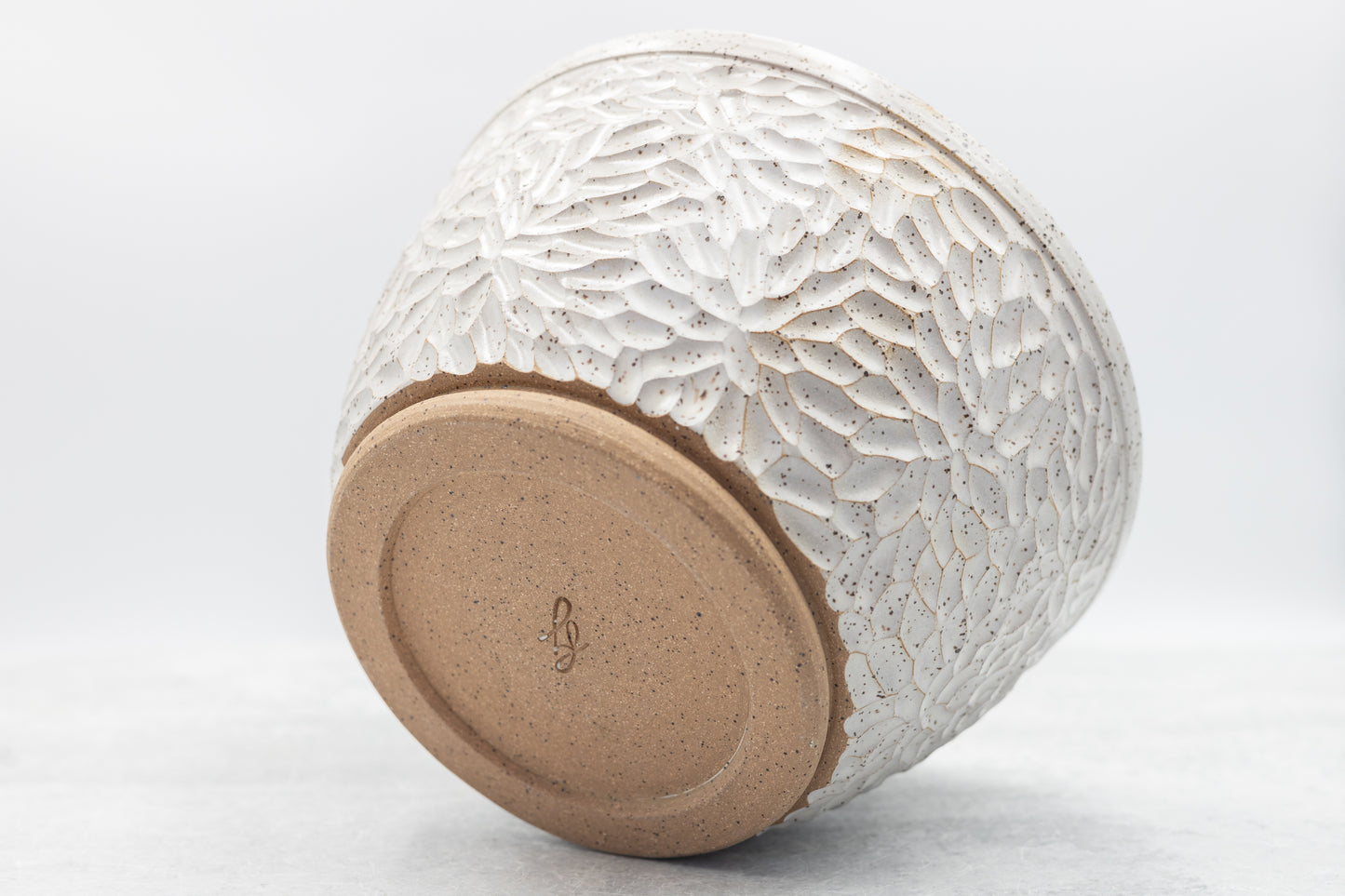 Farmhouse White Carved Fruit Bowl