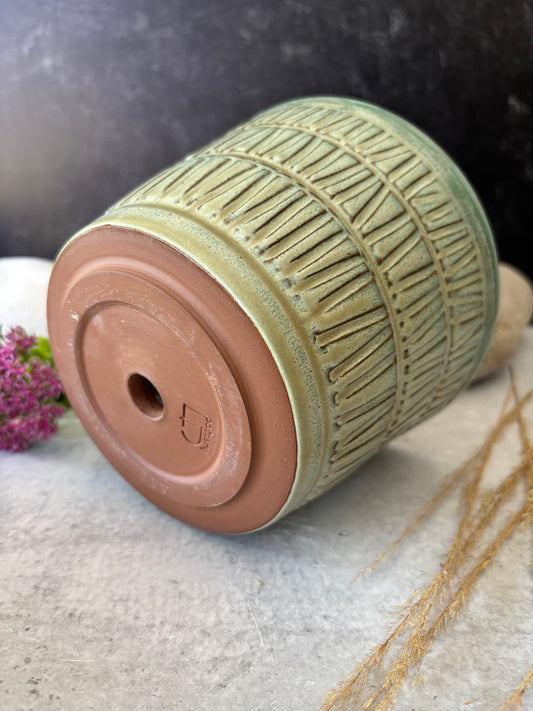 Meadow Carved Planter