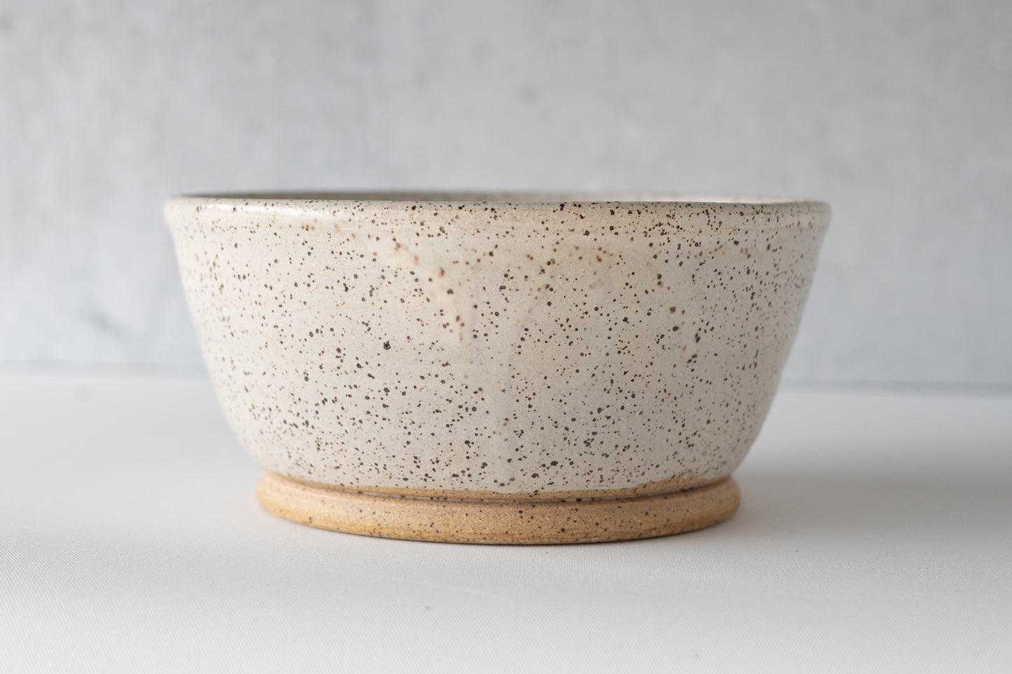 Farmhouse White Serving Bowl (small)