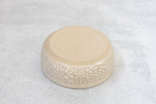 Farmhouse White Carved Bowl (Small)