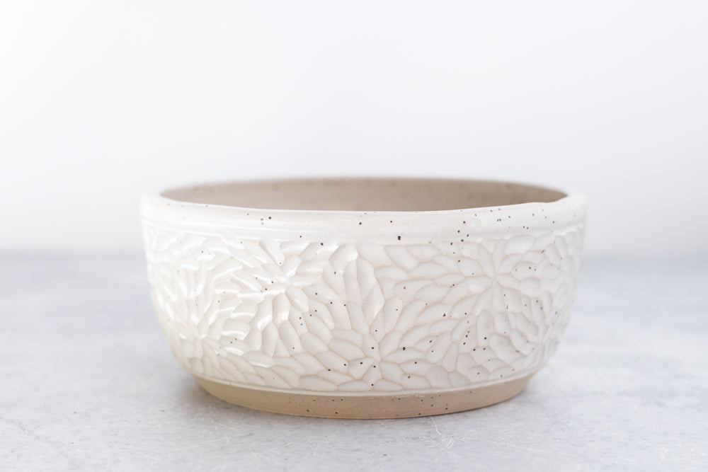Farmhouse White Carved Bowl (Medium)