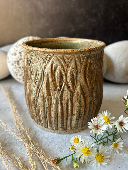 Speckled Nutmeg Bud Vase