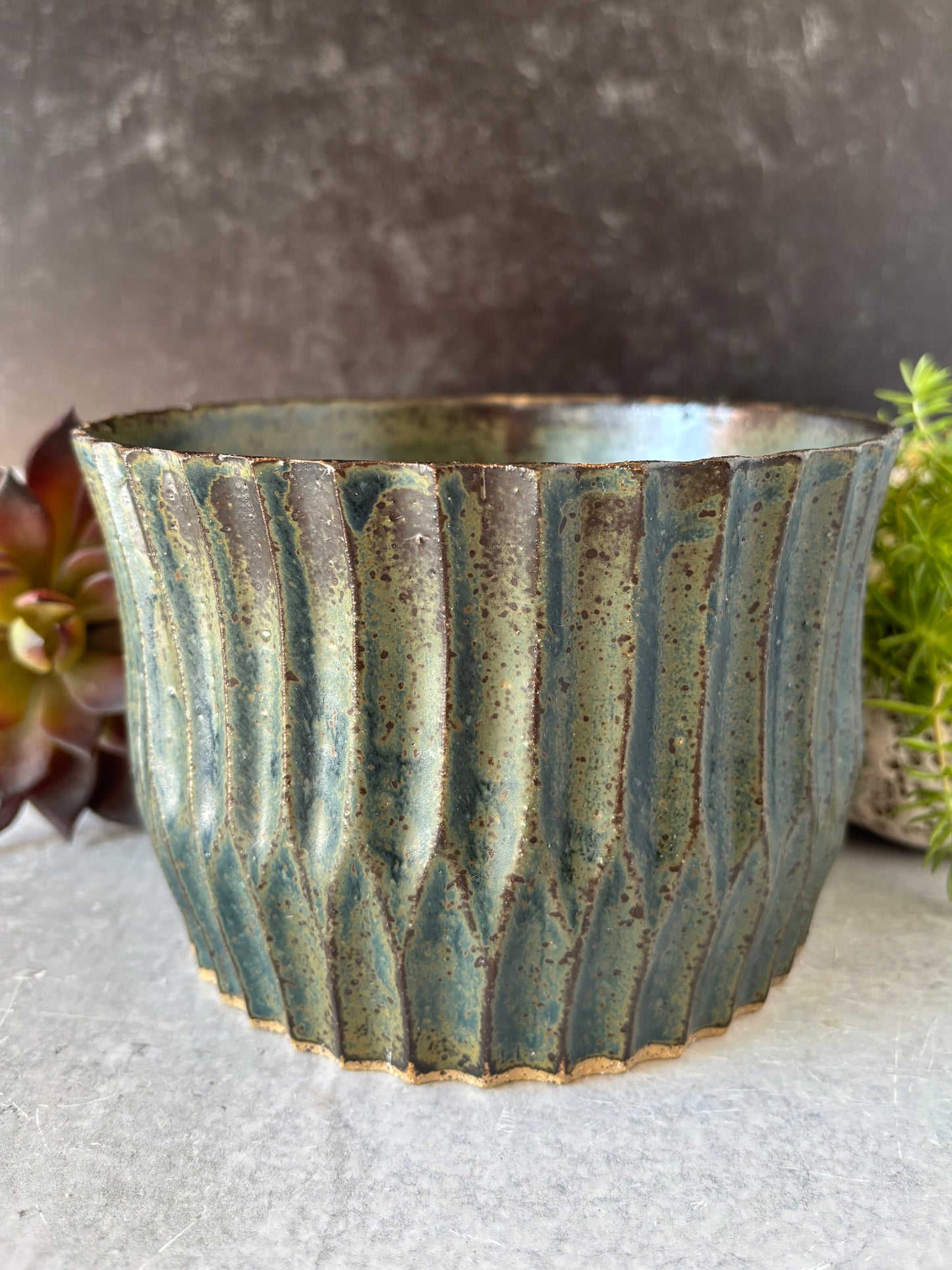 Midnight Fluted Planter